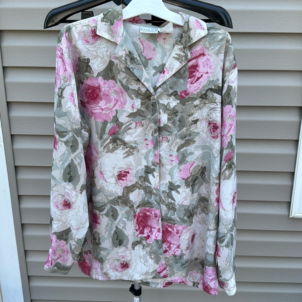 Koret Button Down Flowery Blouse